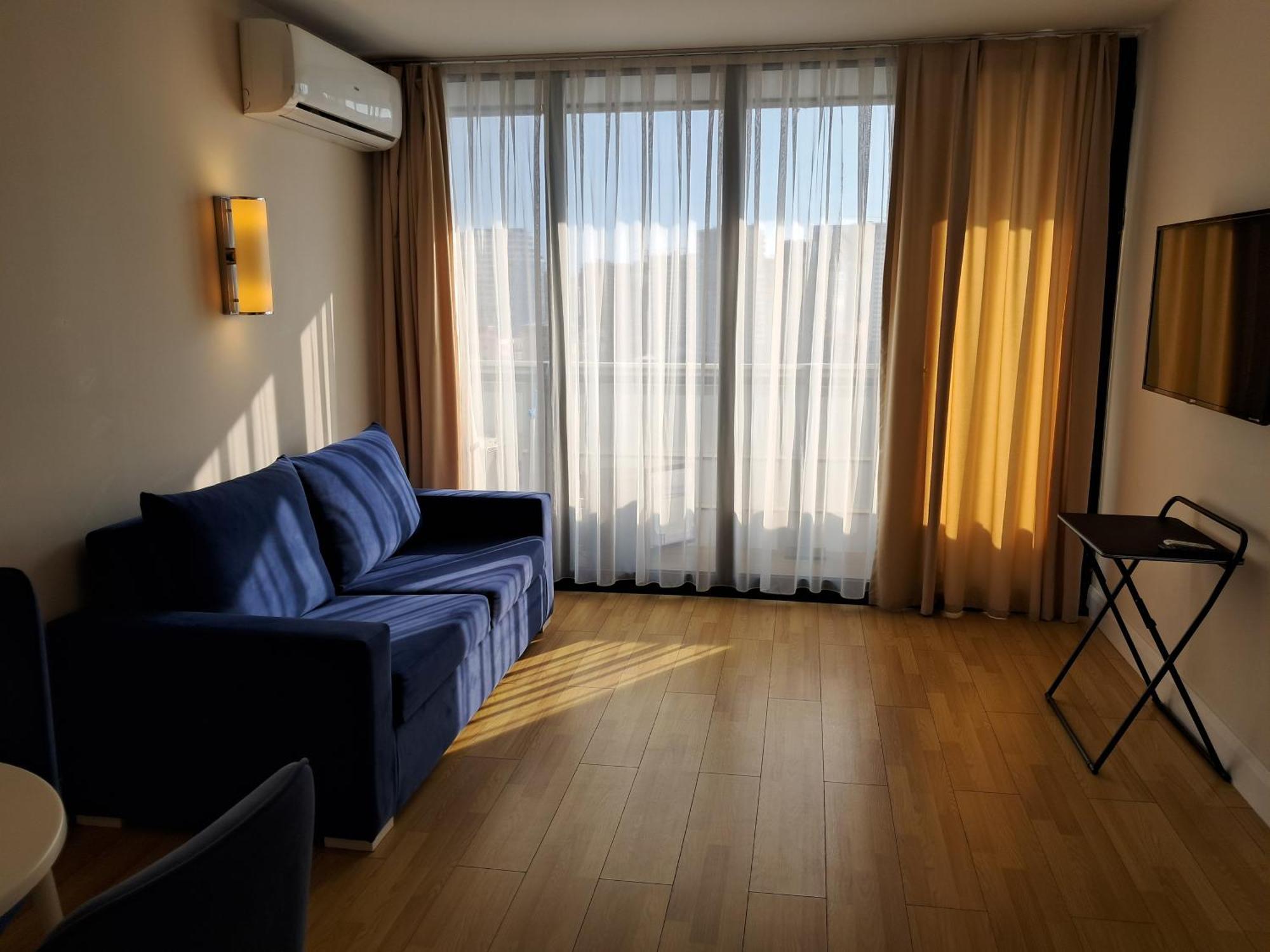 Best House Orbi City Aparthotel Batumi Exteriör bild